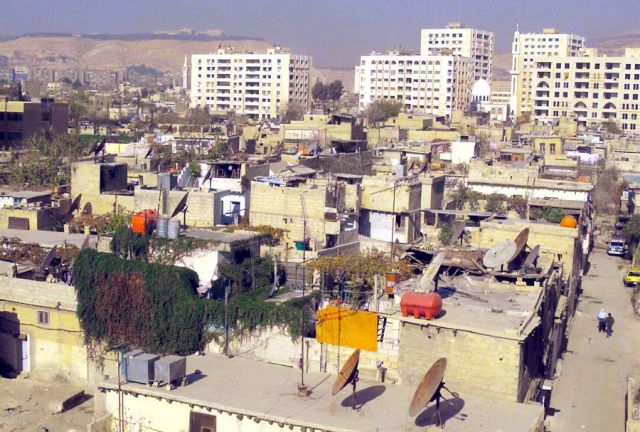 إنذارات إخلاء  حي الرازي.. والبديل غائب