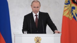 توقيع معاهدة انضمام القرم وسيفاستوبول الى روسيا