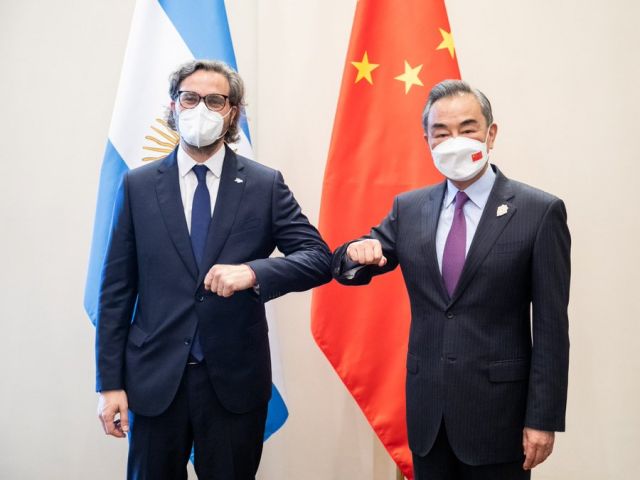 الأرجنتين تحظى بدعم الصين وروسيا بالانضمام إلى بريكس