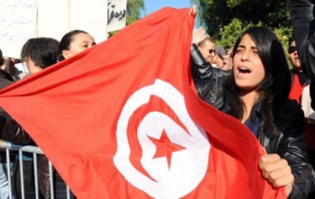 مخاوف التونسيات من تزايد نفوذ الإسلاميين