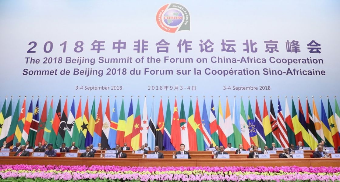 الصين في إفريقيا: تَحدٍّ للهيمنة الغربية
