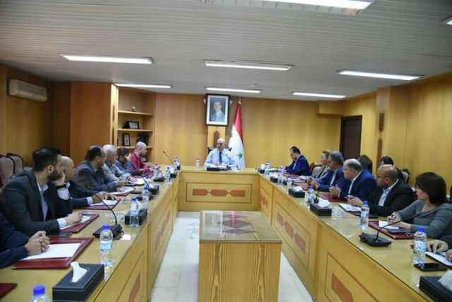 الحكومة ترفع أسعار المازوت والبنزين للفعاليات الاقتصادية بعد اجتماعها مع شركة خاصّة