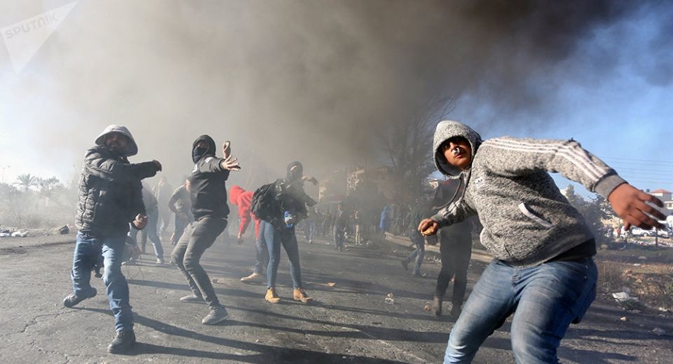 فلسطين... إنها بمسافة الثورة!