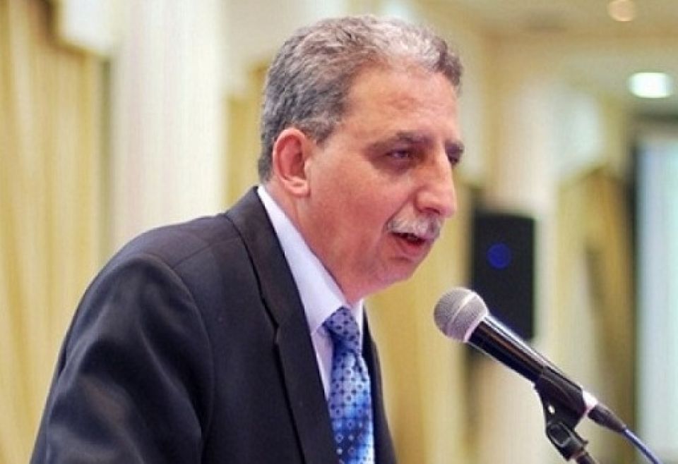 عرفات : في جنيف ستبحث حلول وسط بين مطالب &laquo;النظام&raquo; و&laquo;المعارضة&raquo;