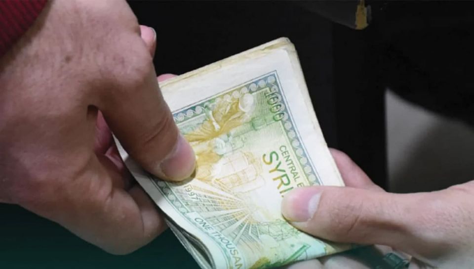 من أين لك هذا؟ بفضل سياسات الفساد والإفساد!!