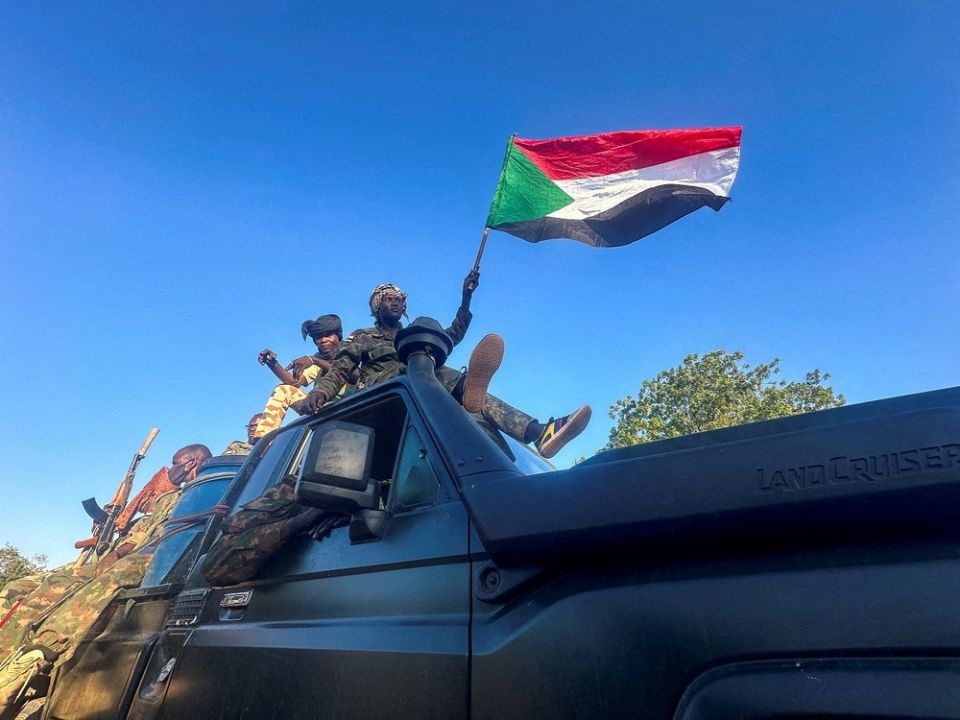 السودان... الجيش يتقدّم ومخاطر التقسيم قائمة