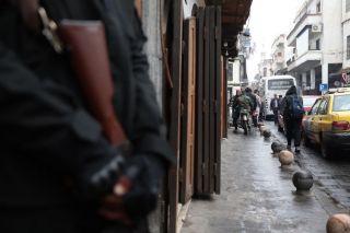 &laquo;الشرعية&raquo; بين مطالب الداخل ومطالب الخارج...