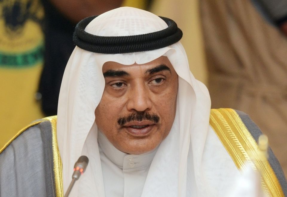 الخليج:  أزمة طرفي الصراع