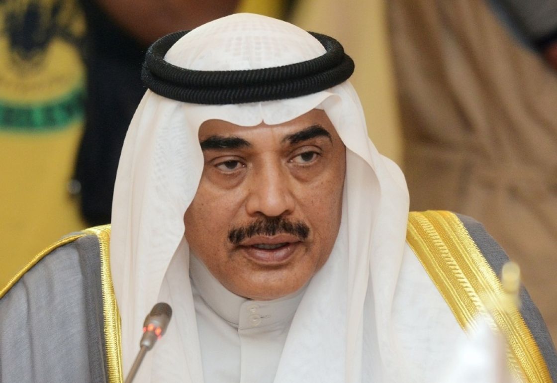 الخليج:  أزمة طرفي الصراع