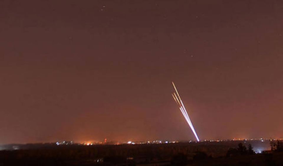 صاروخ من قطاع غزة على المستوطنات بعد إعادة اعتقال الأسيرين