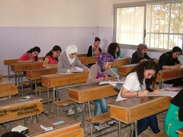 «غش وفلتان..» في المراكز الامتحانية وتخوف من «تكرار المشهد» في الدورة التكميلية
