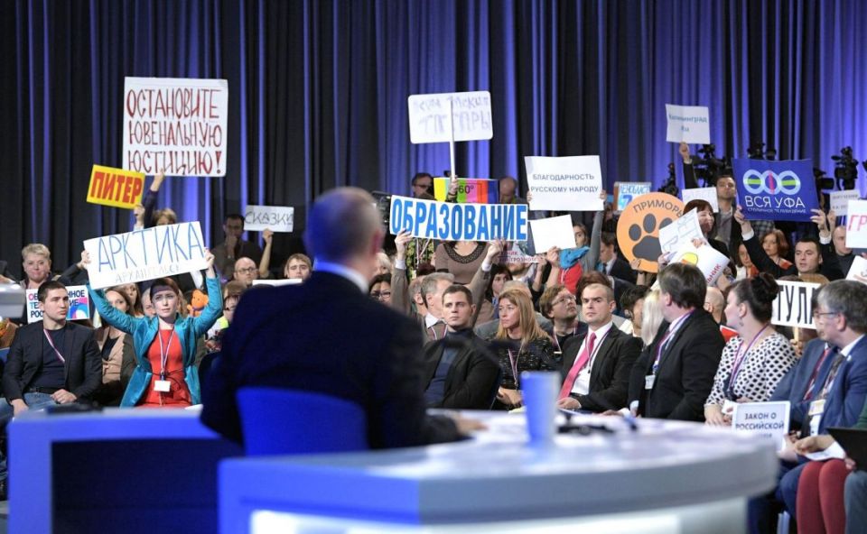 نهاية الإعلام الأمريكي