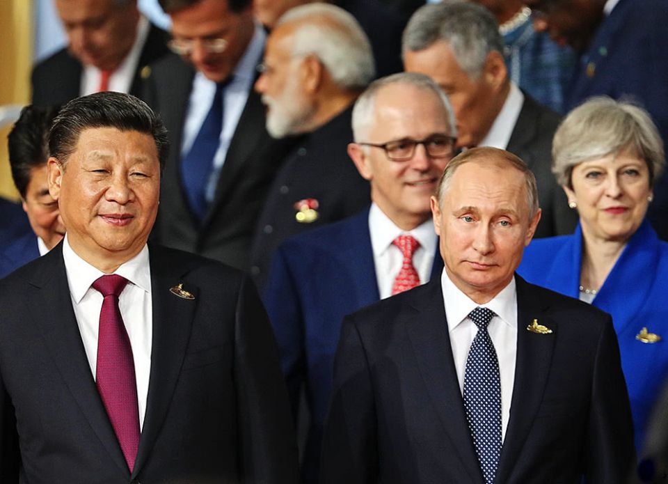 تحت أية تغيرات عارضة على الساحة الدولية، فإن الصين لن تحيد عن تصميمها على تعميق العلاقات مع روسيا