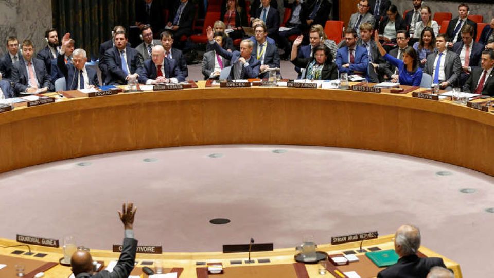 مجلس الأمن يفشل في تبني مشروع قرار روسي يدين الضربة الثلاثية على سورية