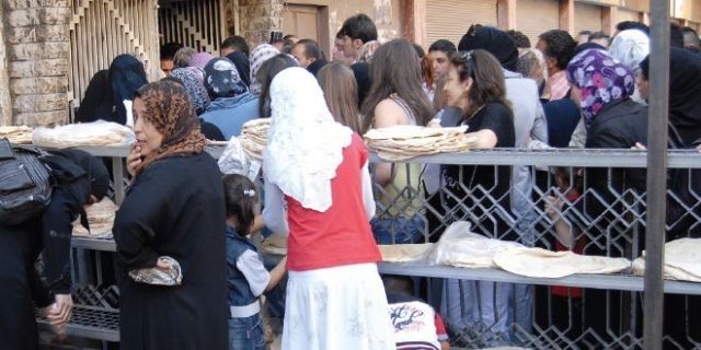 أزمة خبز خانقة في طرطوس