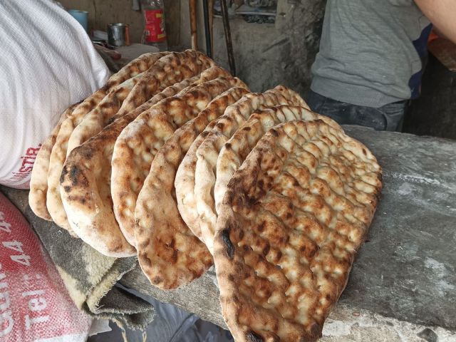 أفران "الخبز السميك" بالدرباسية تعلن إضراباً مفتوحاً