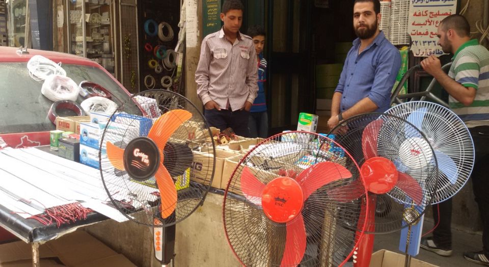 الكهرباء تفاوت بالخدمة حسب المواطنة