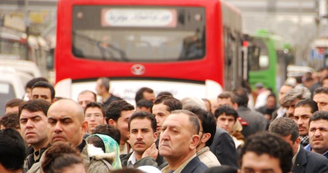 شركات نقل تتجاوز التعرفة الرسمية وخارج دائرة الرقابة