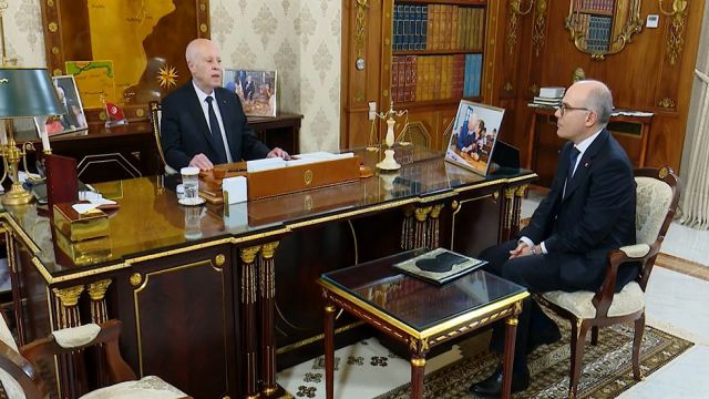 قيس سعيّد: لا مبرّر لعدم وجود سفير لتونس بدمشق وبالعكس