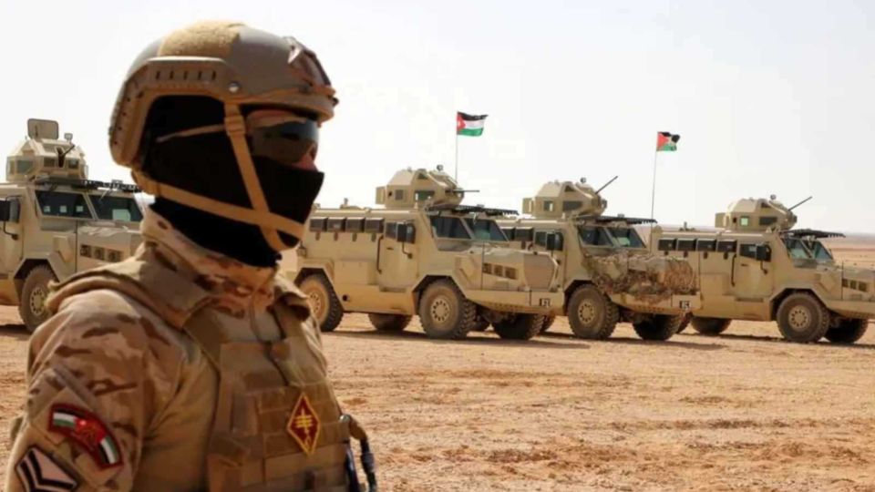 الأردن يعيد تفعيل خدمة العلم الإلزامية