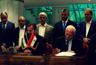 تختلف &laquo;حكومة الوحدة الوطنية&raquo; عن حكومة &laquo;التوافق الوطني&raquo; التي يترأسها رامي الحمدالله