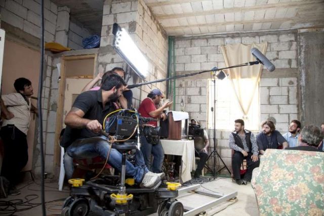 نجوم.. دراما.. ودولار!