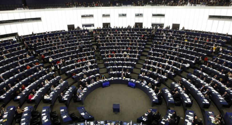 برلمان أوروبا المتخبطة: لعقوبات روسية جديدة