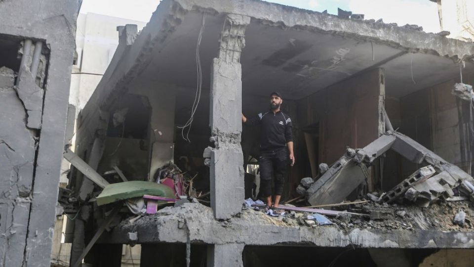 قسطنطين سيفكوف: اتهام الفلسطينيين بقصف المشفى هو كلام فارغ