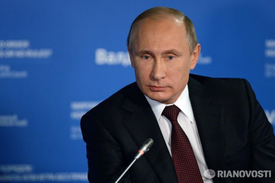 بوتين: الغرب يدعم المتطرفين  وفيما بعد يحارب نتائج هذه السياسة..!