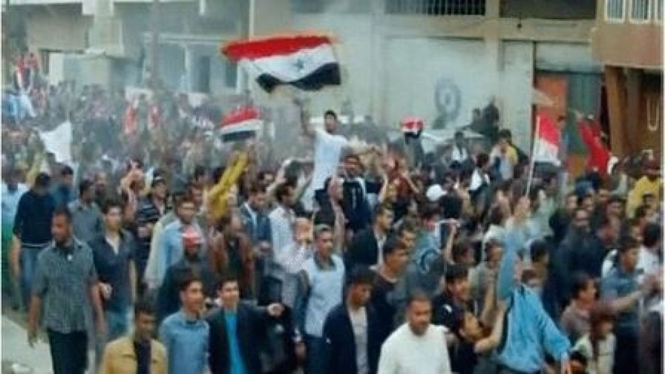 هل هناك من يريد الإصلاحات صورية فقط؟