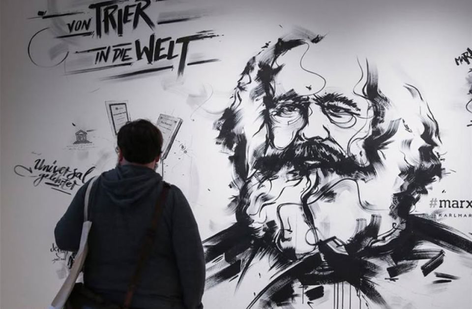 تحويل الماركسية إلى سلعة إمبريالية