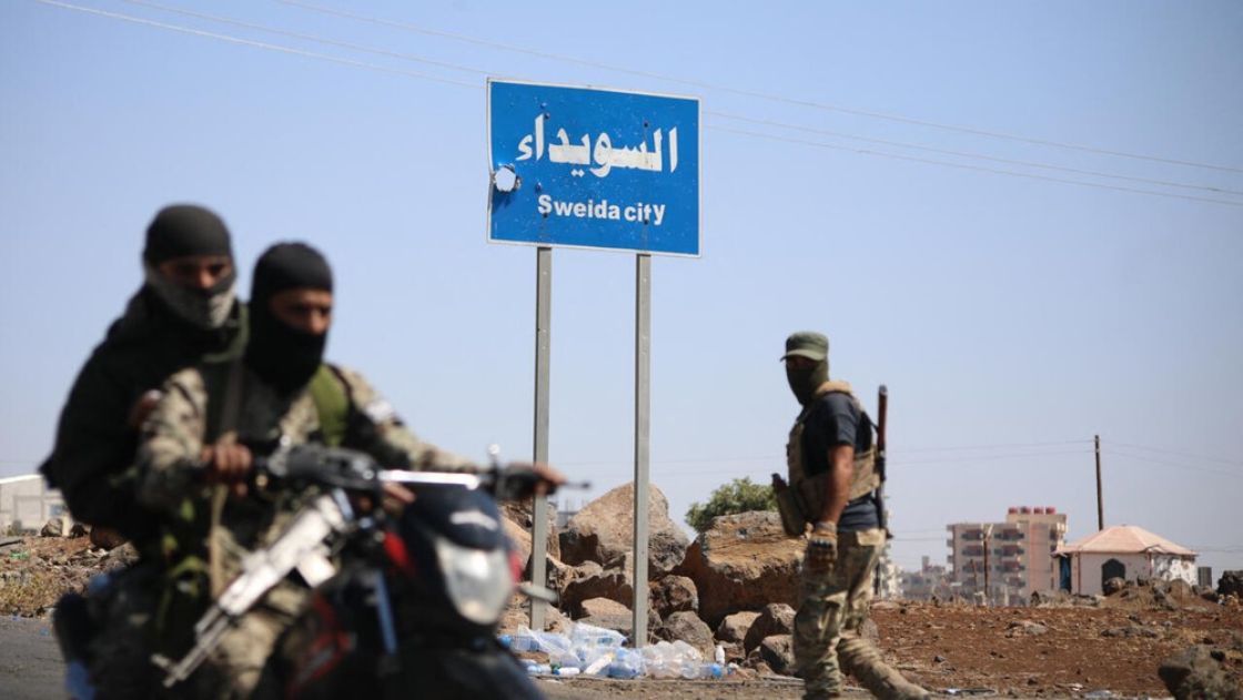 النار تحت الرماد... علينا احتواؤها وإطفاؤها