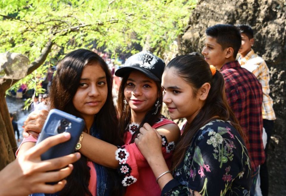 متى يبدأ هبوط فيسبوك؟