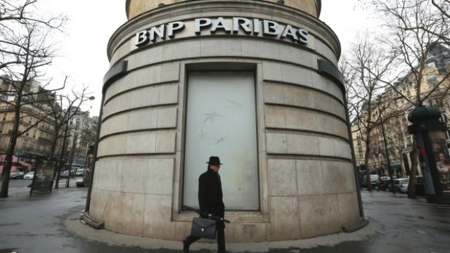 فرنسا في دوامة الأزمة