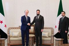 بيدرسون يلتقي الشرع ويدين التصعيد "الإسرائيلي" في سوريا