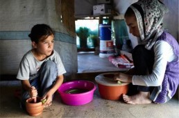 (التجويع) كسلاح حرب.. كلف الحصار الغذائية!