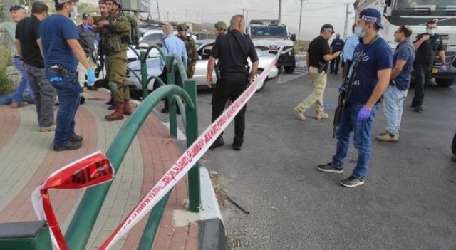 إصابة جنديين للعدو بعملية قرب نابلس واستشهاد منفّذها
