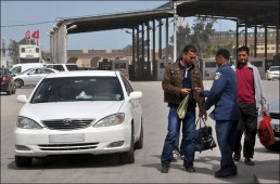 مقتل جنديين تونسيين في تبادل لإطلاق النار مع مسلحين شمال البلاد