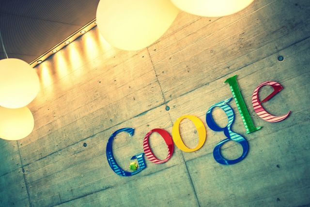 غوغل تستحوذ على شركة تحوّل الشاشة إلى سماعة صوت