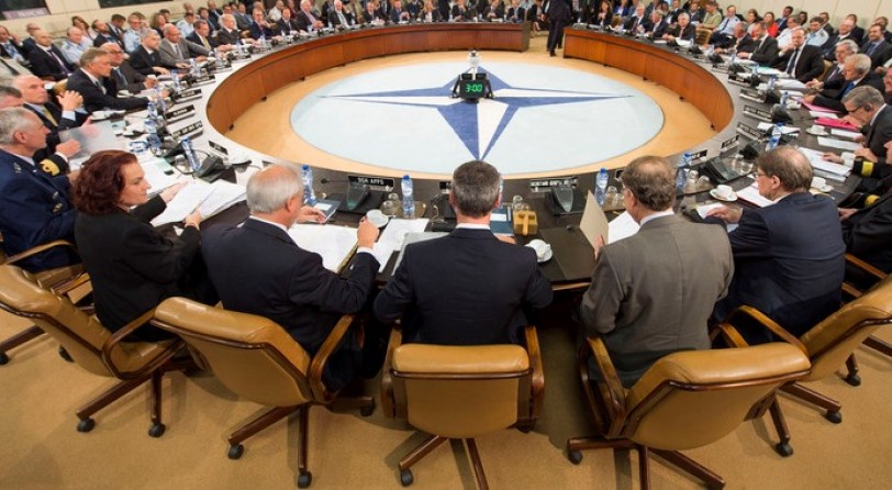 حلف الناتو يرفع جاهزية قوات الرد السريع عند الحدود الروسية