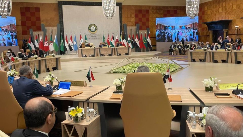 اجتماع وزراء خارجية الدول العربية بما فيهم سورية تحضيراً للقمة العربية