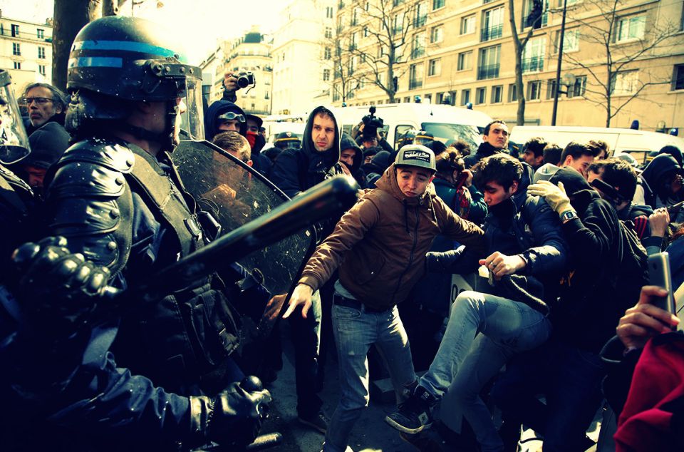  223 ألف شخص شاركوا في هذه المظاهرات عبر فرنسا