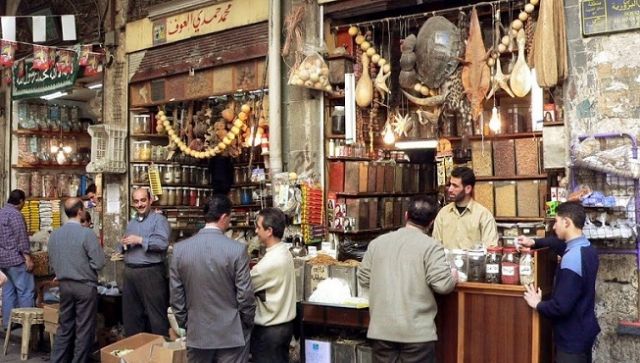 دروسٌ من سوق «البزوريةّ»..