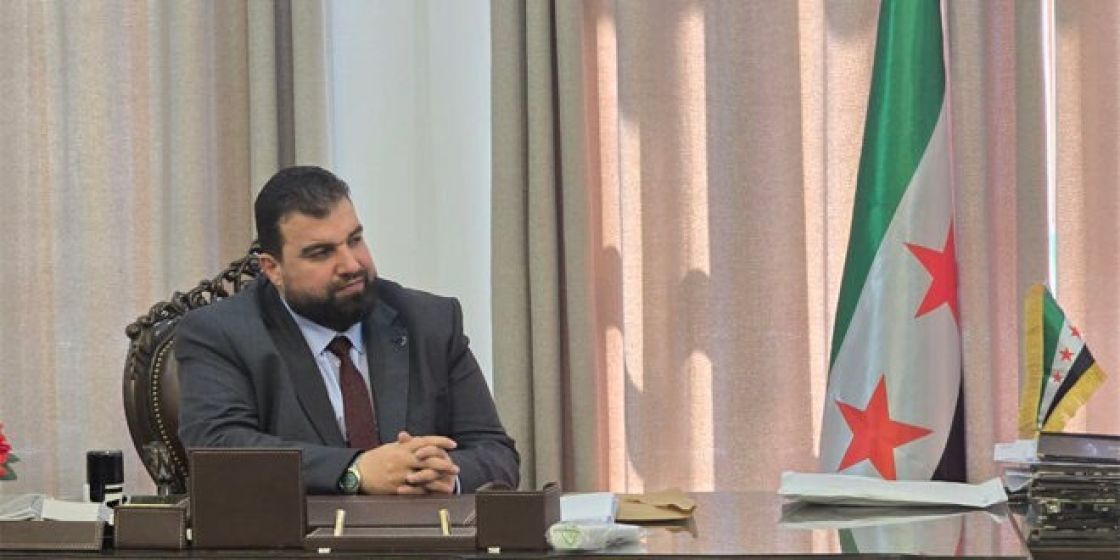 بلديات السويداء: ندعم المحافظ ونطالب بعودته عزيزاً مُكرَّماً بين أهله