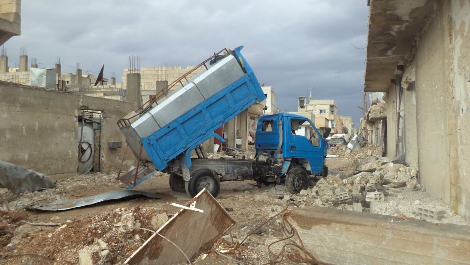 في مناطق &laquo;الإدارة الذاتية&raquo; البيوت من اللِّبن إلى عُلب الكبريت
