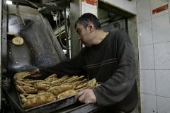 عمال المخابز مازالوا ينتظرون