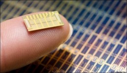 ابتكار شريحة تمنع الحمل لمدة 16 عاماً وتتحكم فيه