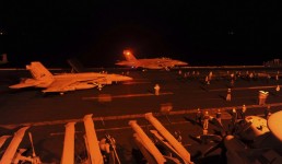 طيران التحالف ينفذ 24 غارة جوية جديدة على مواقع "داعش" بالعراق وسوريا