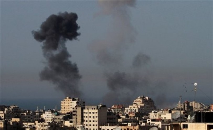 جيش الاحتلال الاسرائيلي يقصف قطاع غزة