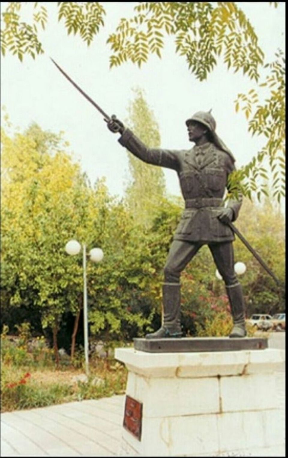 تغييب الذاكرة الوطنية للسوريين